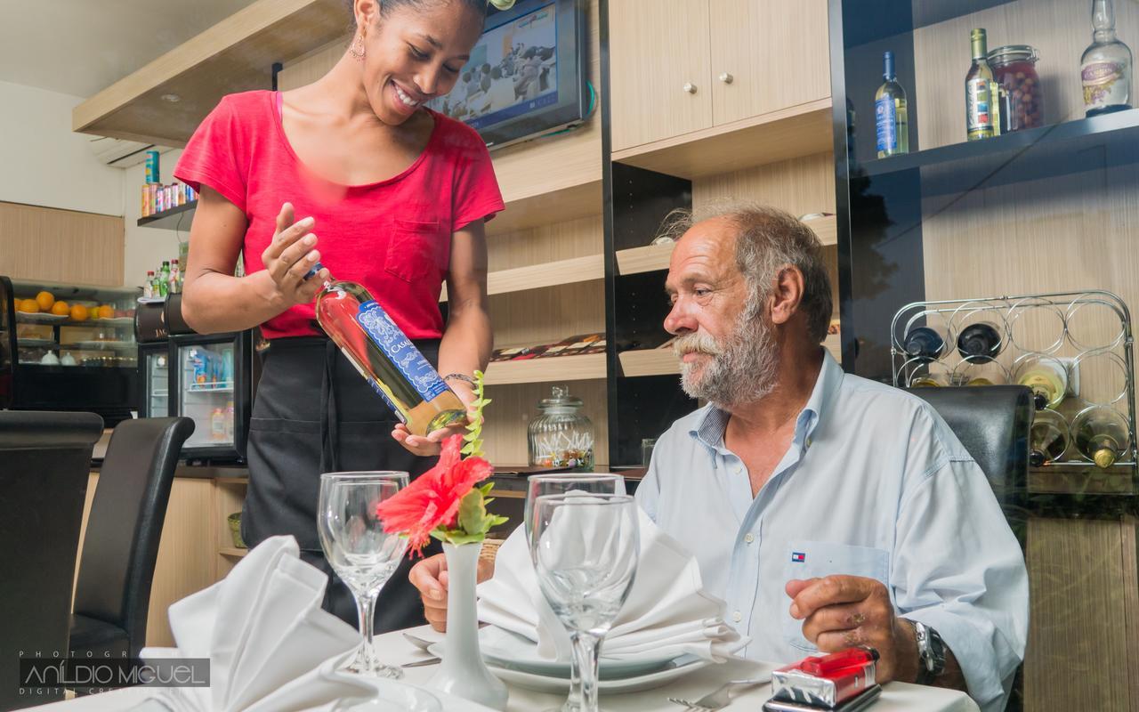 Hotel Cesaria プライア エクステリア 写真