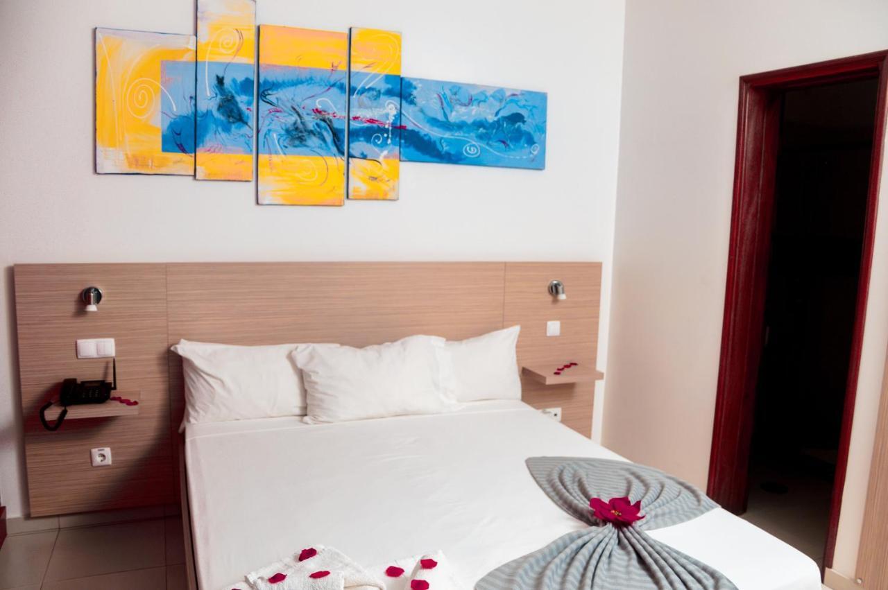 Hotel Cesaria プライア エクステリア 写真